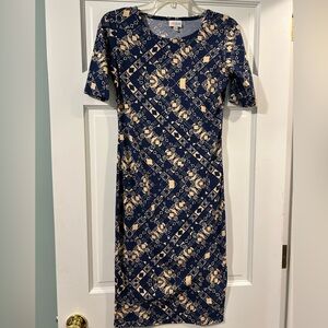 Lularoe stretch printed dress size xs